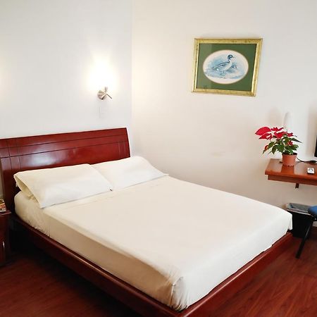 Teusaquillo Boutique Hotel Bogotá Esterno foto