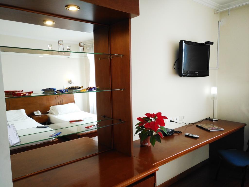 Teusaquillo Boutique Hotel Bogotá Esterno foto